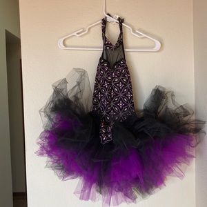 Girl dance costume